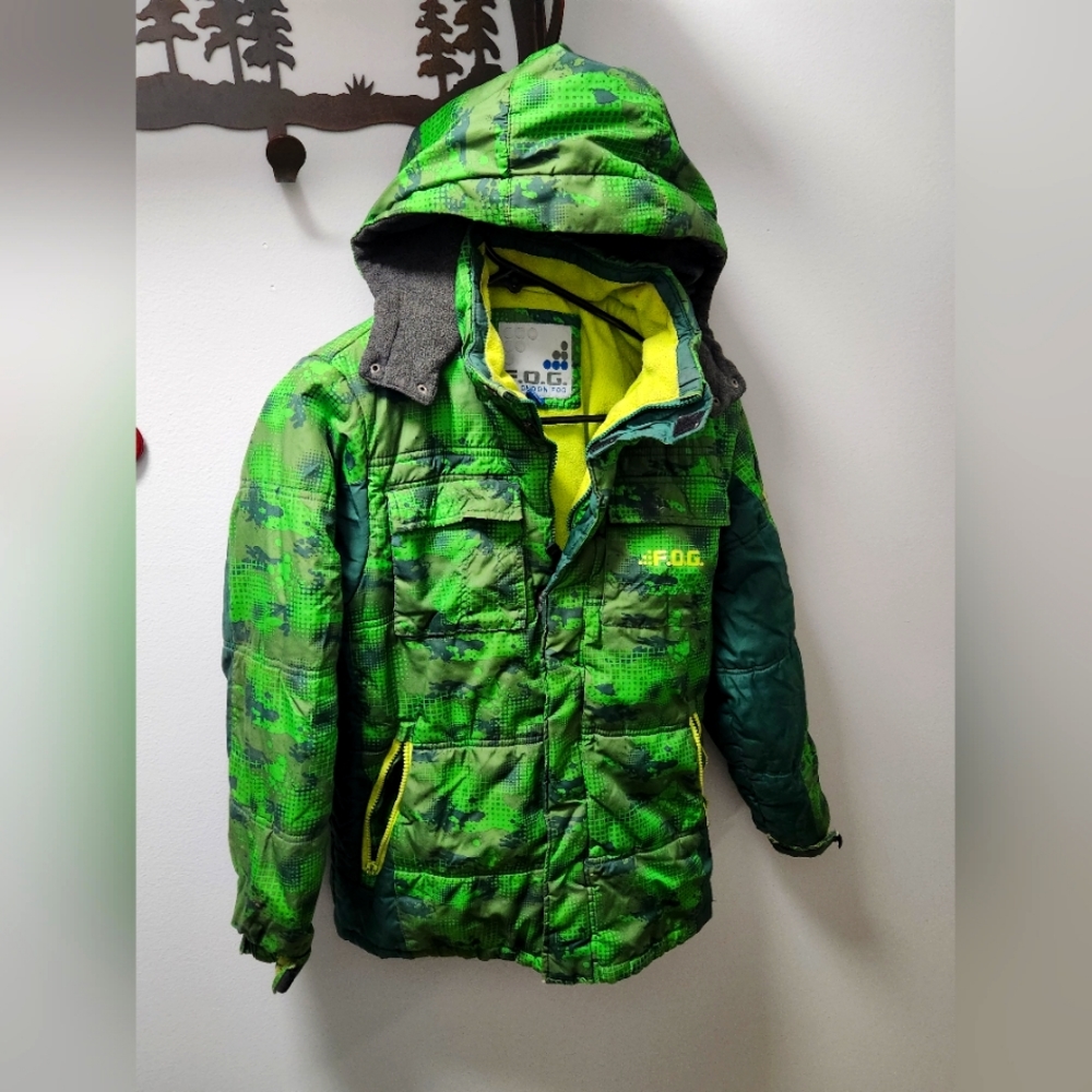 London Fog Jr. Kids 14/16 large ski/ snowboard Winter coat